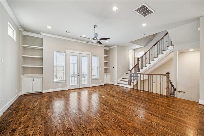 Foto del edificio - 880 Wakefield Dr