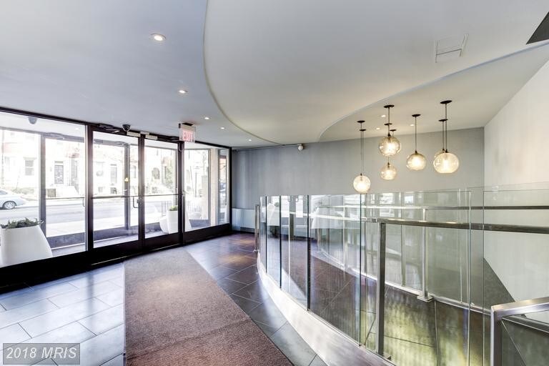 Lobby - 1718 P St NW