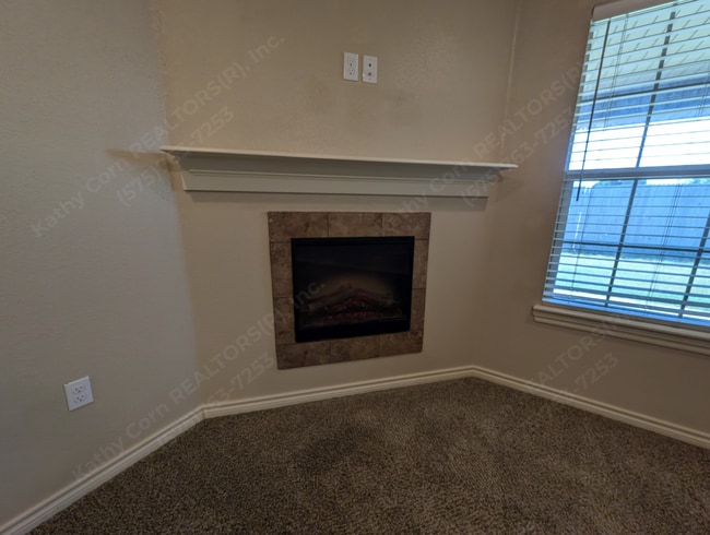 Building Photo - 125 Gayland Dr