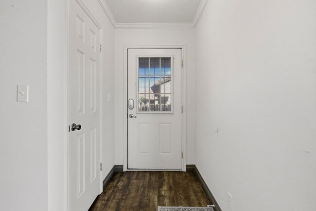 Building Photo - 161 W 950 S