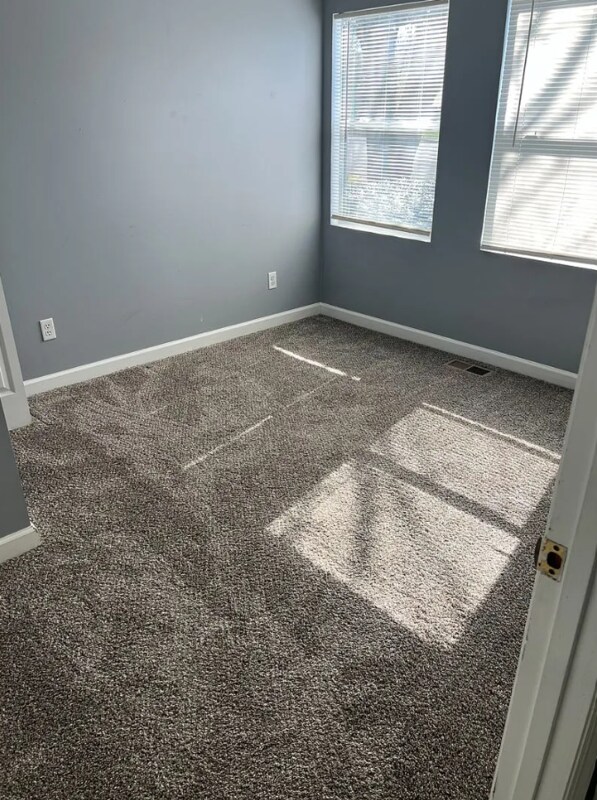 Foto del edificio - 162 Stone Henge Ln