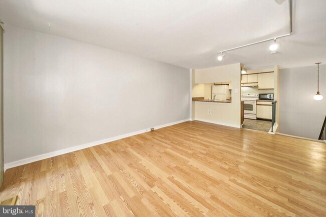 Foto del edificio - 18429 Bishopstone Ct