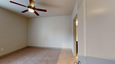 Interior Photo - Charles River Landing