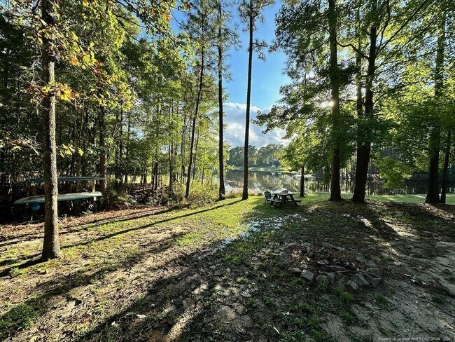 Foto del edificio - 187 Lakewind Ct