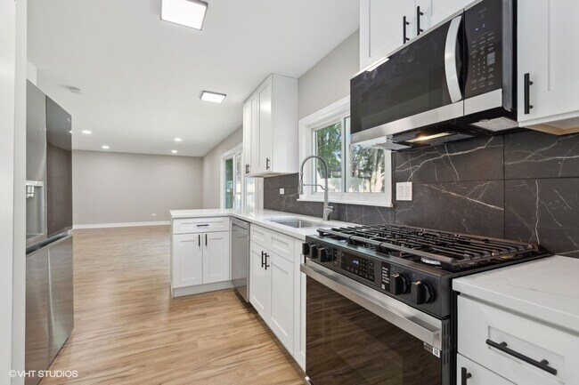 Foto del edificio - 1455 Greenridge Ave
