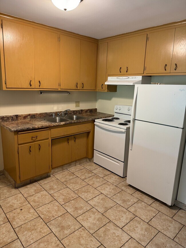 Building Photo - 1161 St Clair Ave