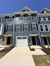 Building Photo - 4136 Auburn Oak Ln