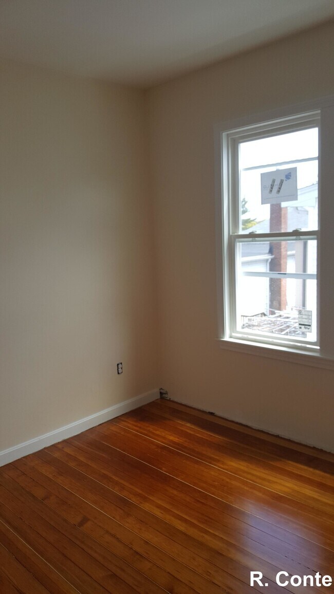 Building Photo - 82 Winthrop Ave