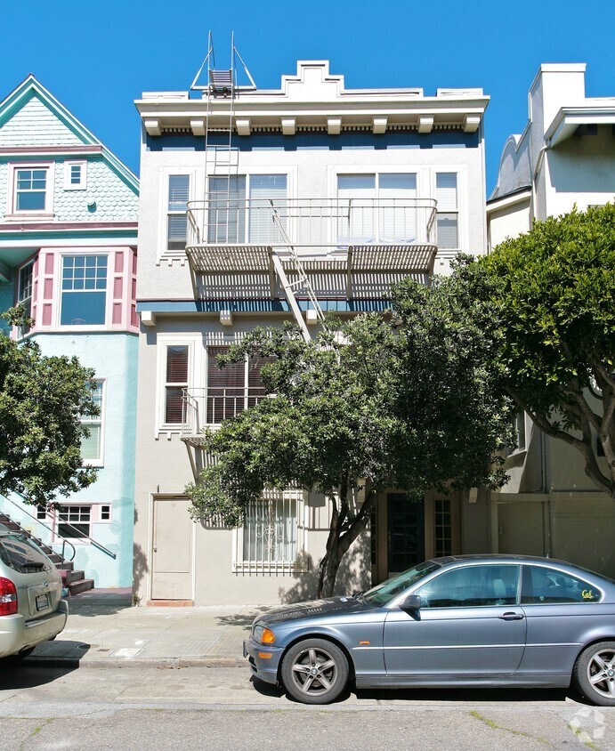 Building Photo - 3720 Sacramento St