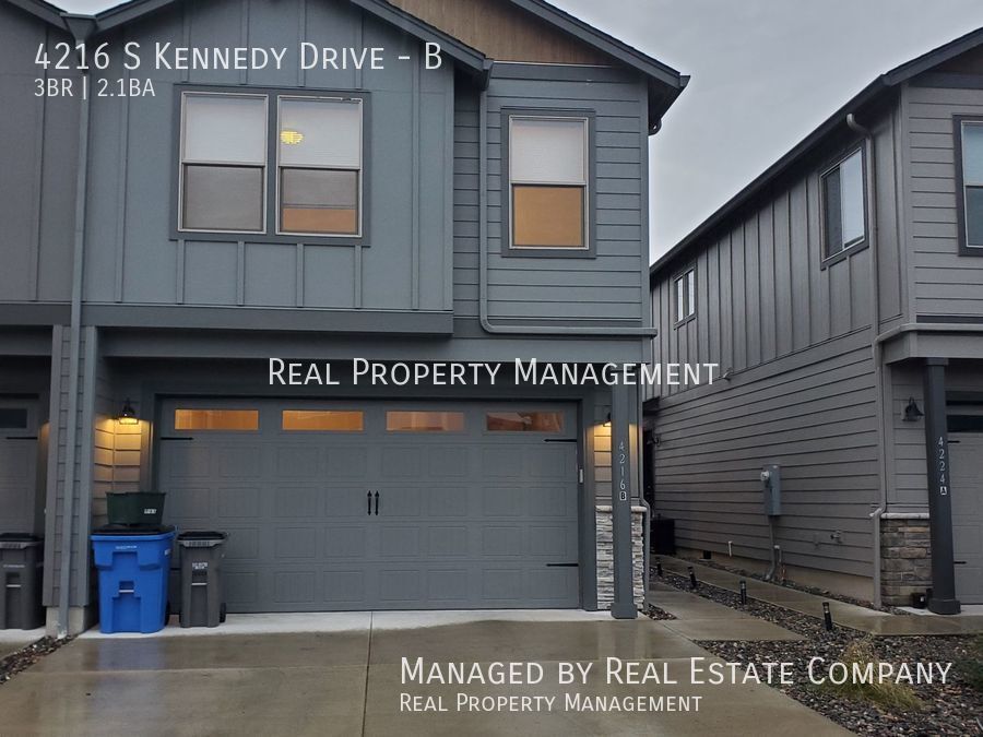 Primary Photo - 4216 S Kennedy Dr