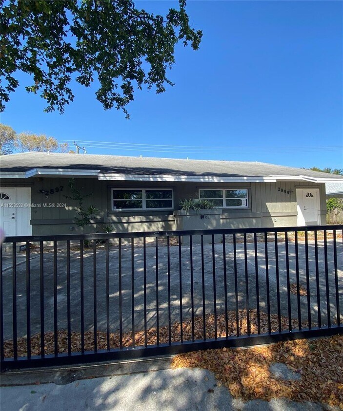 Foto principal - 2897 NE 2nd Ave