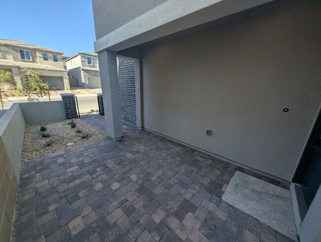 Building Photo - 544 Clover Bar Ln