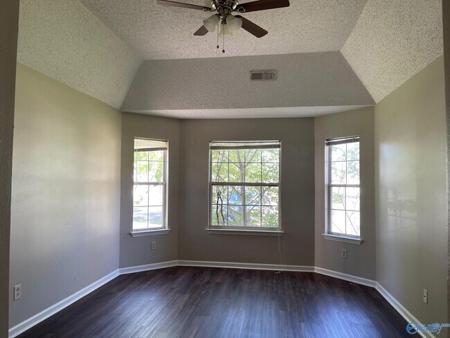 Building Photo - 14016 SW Galveston Cir