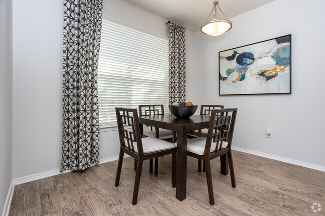 2BR,2BA-Yorkshire - Grand Estates @ Keller