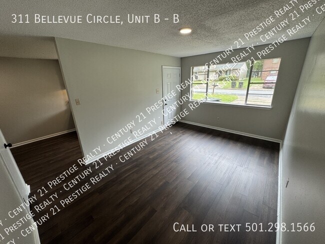 Foto del edificio - 311 Bellevue Cir