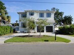 Primary Photo - 5009 W Longfellow Ave
