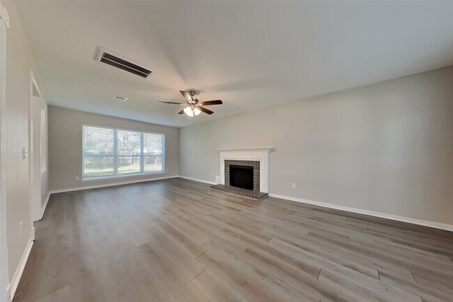 Foto del edificio - 514 Rams Bottom Ct