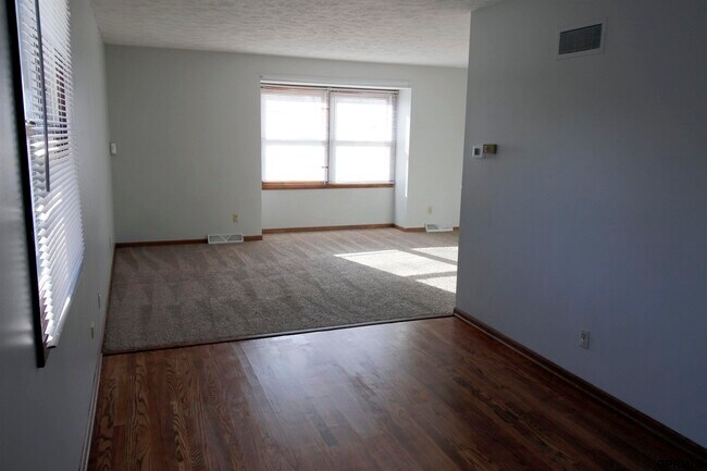 Building Photo - 1804 Gregg Rd