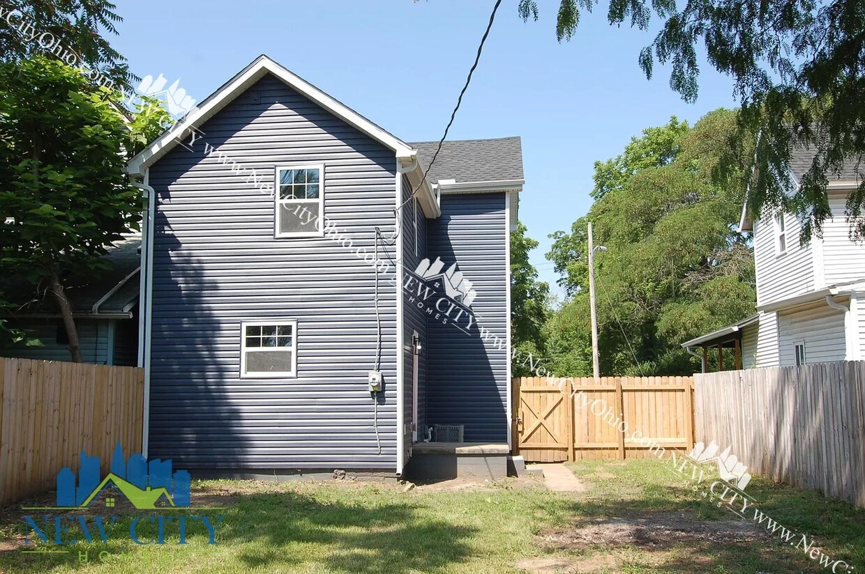 Building Photo - Remodeled 3 Bed, 2.5 Bath Home in Franklinton!
