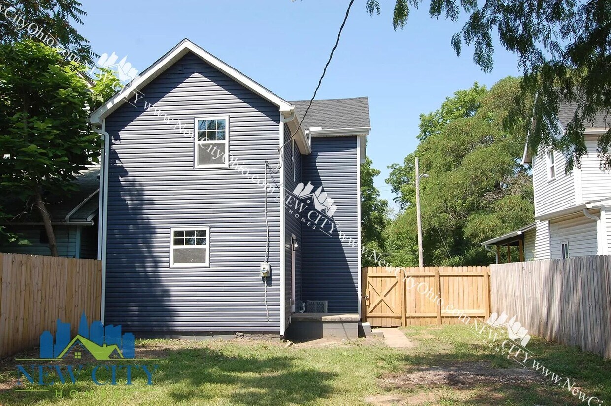 Foto del edificio - Remodeled 3 Bed, 2.5 Bath Home in Franklinton!
