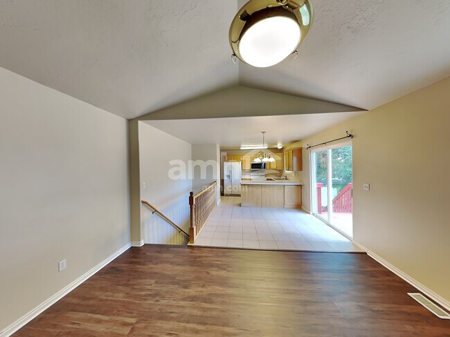 Foto del edificio - 10207 N Forest Creek Dr