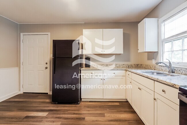 Foto del edificio - 1009 Ozark Ct