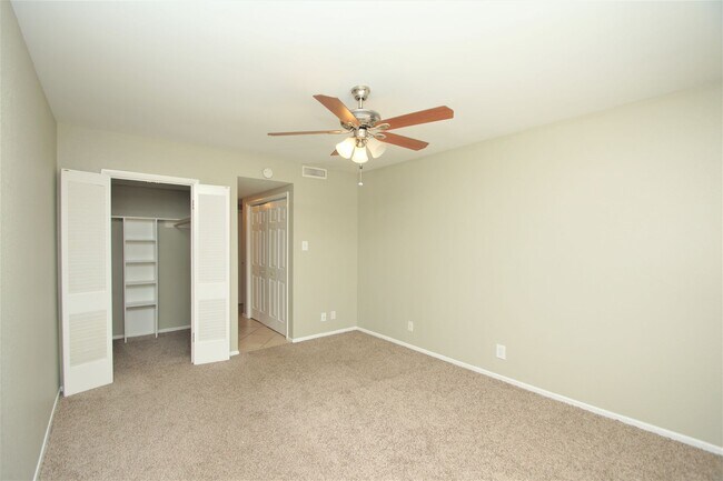 Foto del edificio - Fabulous landmark Downtown Austin property...