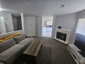 Building Photo - 1710 S Eagleson Rd