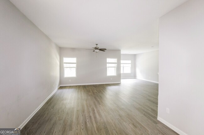Building Photo - 60 Katelen Ct
