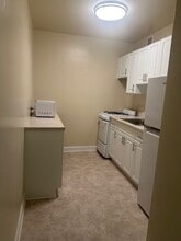 Interior Photo - 2400 Pennsylvania Avenue Apartments