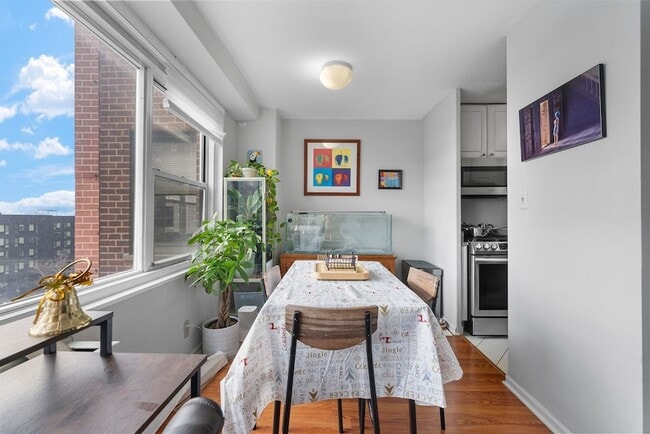 Foto del edificio - 225 St Pauls Ave