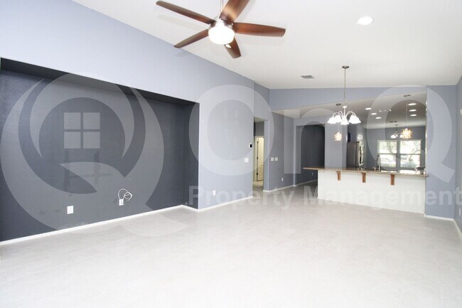 Building Photo - 2767 E Mews Rd