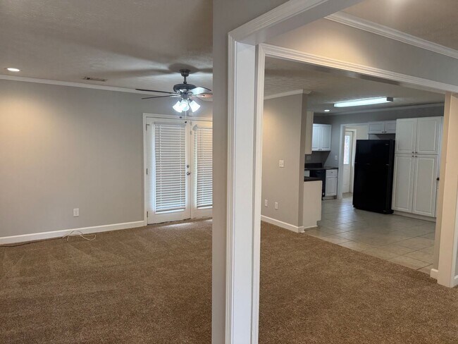 Foto del edificio - Lovely Brick Home!