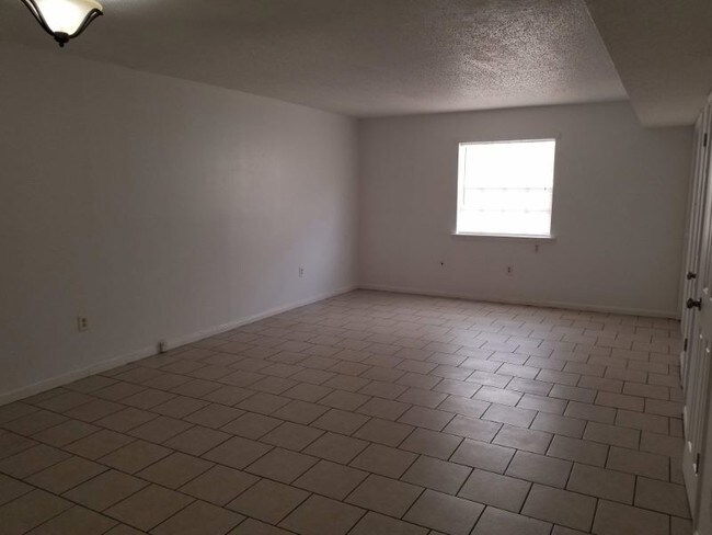 Foto del edificio - 2131 Carondelet St