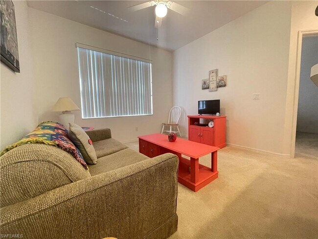 Building Photo - 14561 Daffodil Dr