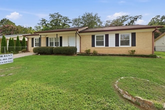 Building Photo - 4442 Millvale Dr SW