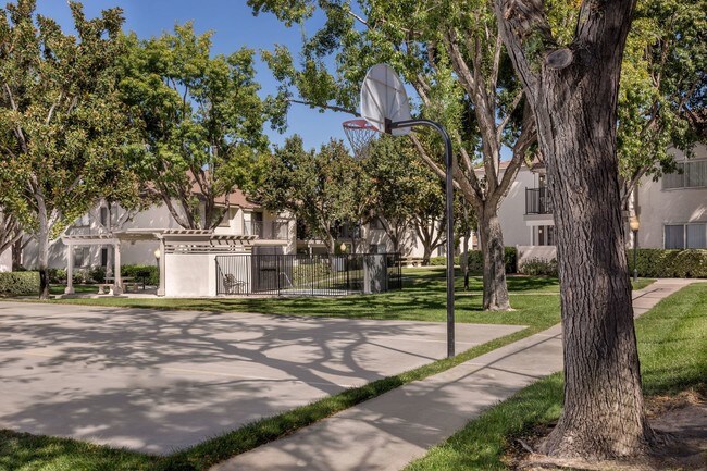 Somerset Apartments Redlands, CA