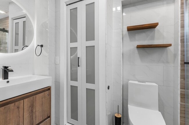 Foto del edificio - 4317 Cottage Ave