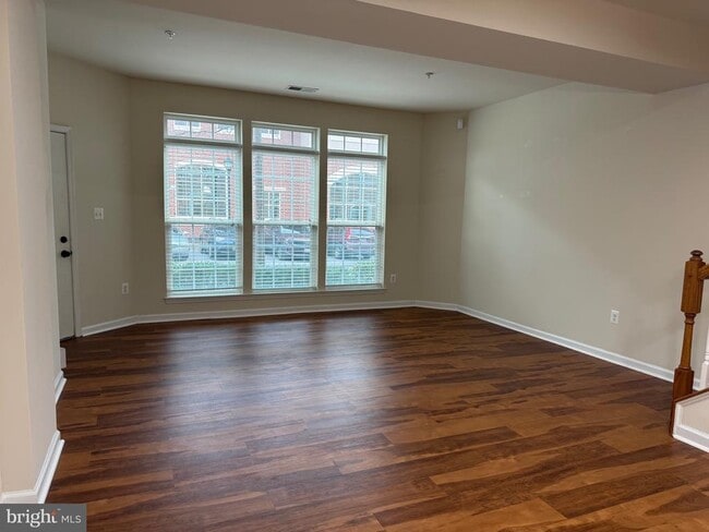 Building Photo - 908 Hall Station Dr