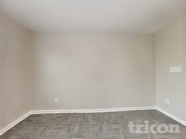 Foto del edificio - 295 New Castle Ln