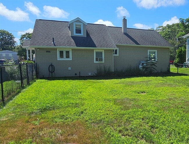 Building Photo - 47 Brookfield Ave