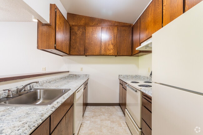 Interior Photo - Lake Terrace Apartments