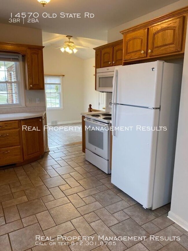 Foto del edificio - 3 Bedroom, 2 Bath  Northside Evansville