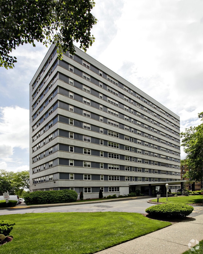 The Whitehall Apartments Hackensack, NJ