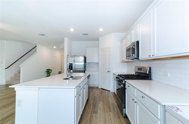 Foto del edificio - 1222 Sequoia Ln