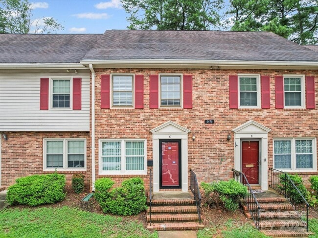 Foto del edificio - 6436 Old Pineville Rd