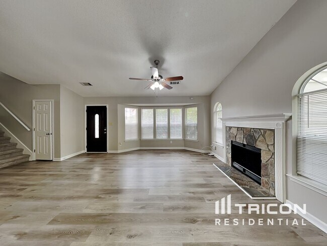 Foto del edificio - 1126 Richland Trce NE