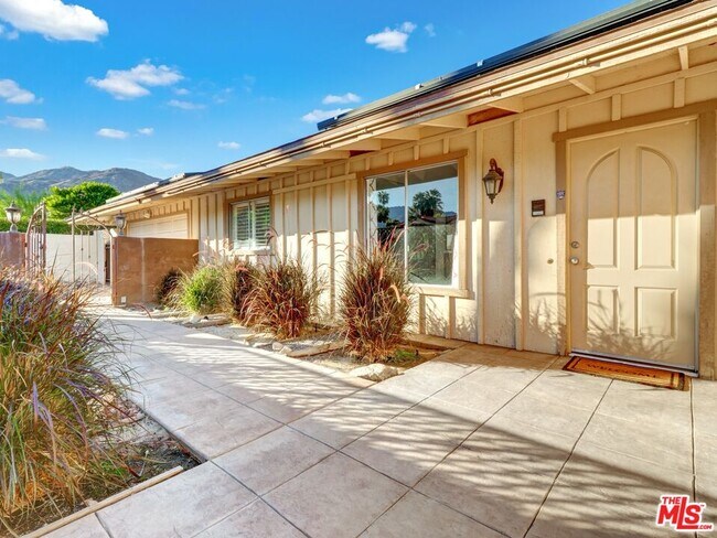 Foto del edificio - 72816 Willow St