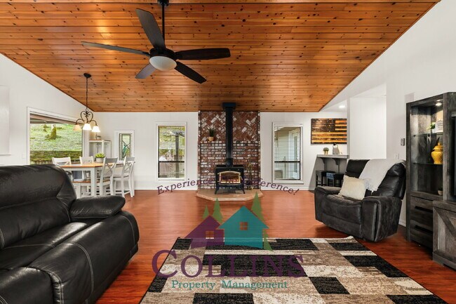 Foto del edificio - Quality Lake Wildwood home