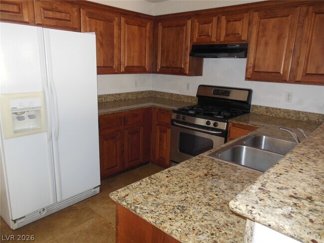 Foto del edificio - 5510 Avent Ferry St